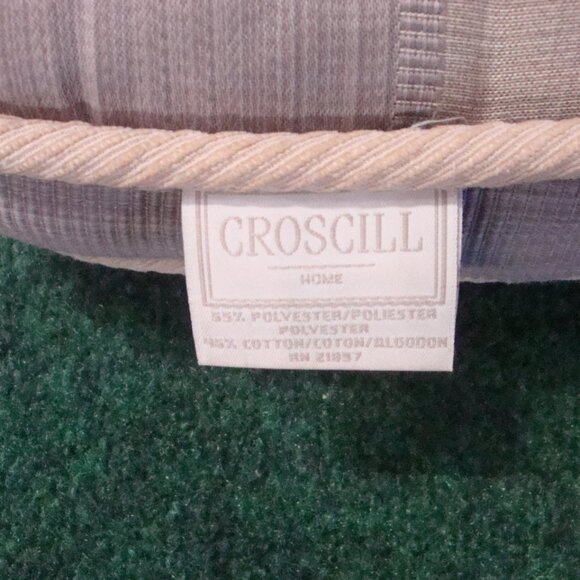 Croscill Home Pillow Set 4 Piece Pewter & Olive - Picture 4 of 11